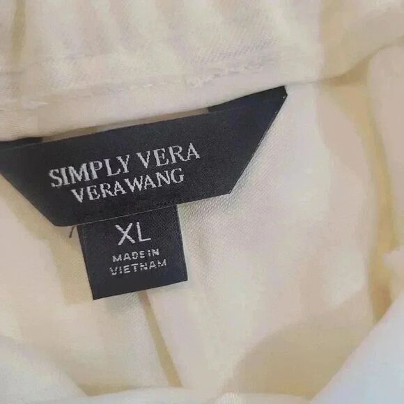 Vera Wang Women's Coconut White Rayon/Polyester Elastic Waist Shorts NEW NWT sz - Picture 4 of 6